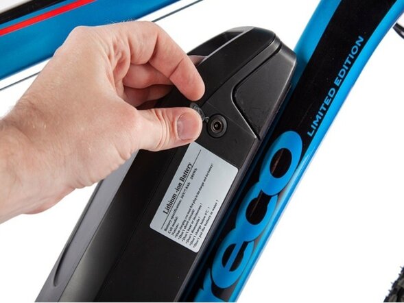 Электровелосипед Eltreco XT 600 Limited edition